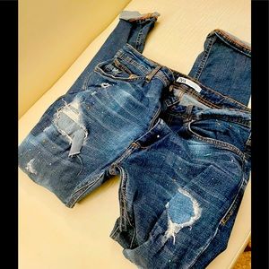 Really nice Zara Jeans .. Simply the Best
